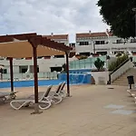 Apartament Casa Mika *